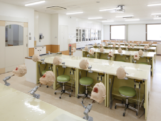 吉田学園医療歯科専門学校の施設・設備